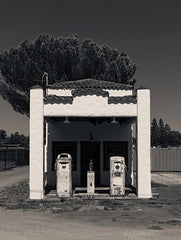 JGS573 - Service Station of Yesteryear - 12x16