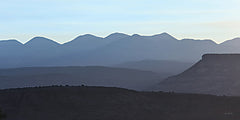 LD3868 - Mountain Mirage - 18x9