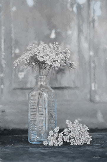 Lori Deiter LD1998 - LD1998 - Queen Anne's Lace II      - 12x18 Flowers, Queen Anne's Lace, Glass Bottle, Still Life from Penny Lane