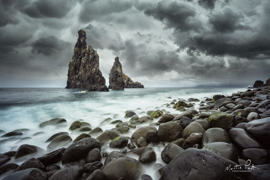 Martin Podt MPP529 - The Stones - 18x12 Stones, Rocks, Ocean, Stormy Weather from Penny Lane